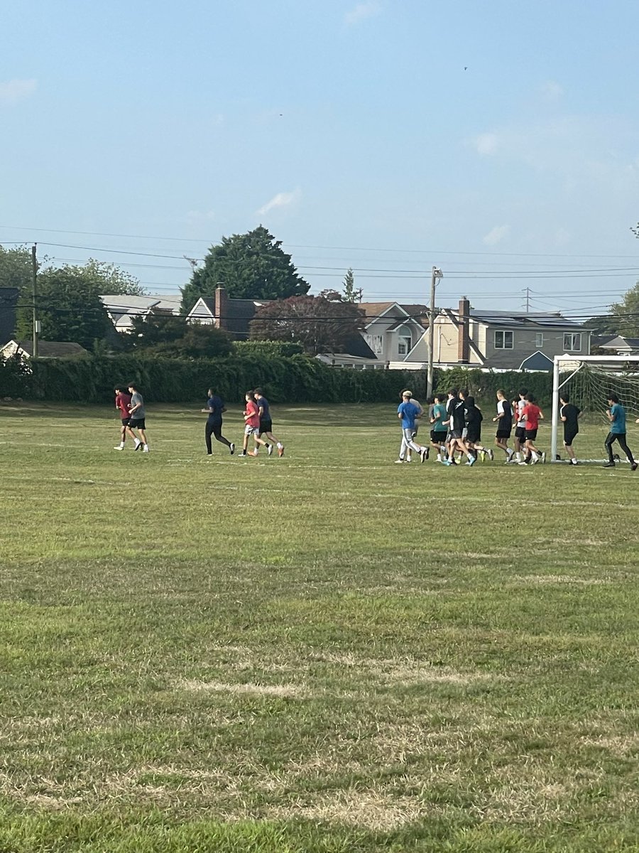 Tarl_PhysEd's tweet photo. You’re still sleeping.. we are still at it! JV Boys Soccer 5-0 on the season. Scored 22 goals, conceded just 3. We play Malverne on Monday at CBS #WeAreBethpage https://t.co/gVY3DshpHA