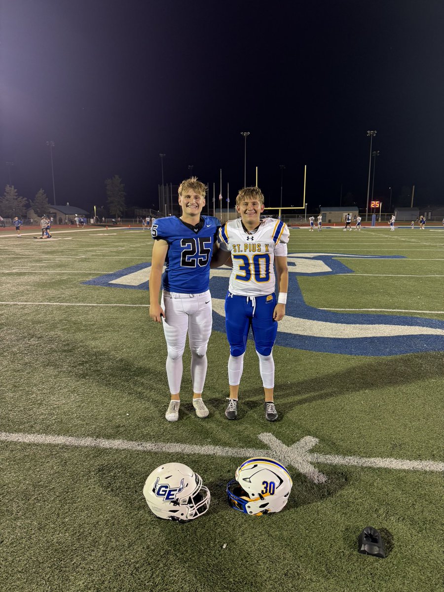 Great to see two guys you train compete against each other on the field! <a href="/JensenHoney1/">Jensen Honey</a> &amp; <a href="/FKAP30/">Frankie Kapetanovich 4.5 ⭐️</a>