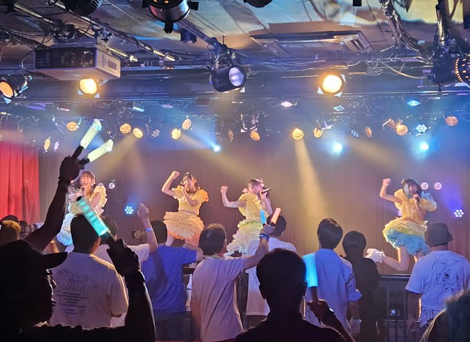 Twitterのコスプレ画像32