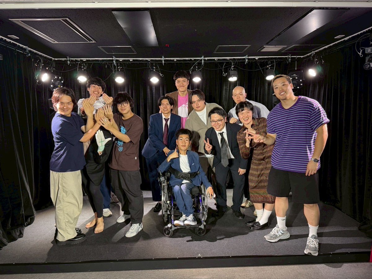mtpgmdmtpj's tweet photo. 「ぐんぐん」ご来場いただきありがとうございました🙇‍♂️

今後とも6人の未来を応援よろしくお願いします🙇‍♂️🙇‍♂️

#カカトオトシ

#ドレスアップ

#満福天 https://t.co/KG7U5TO4yS