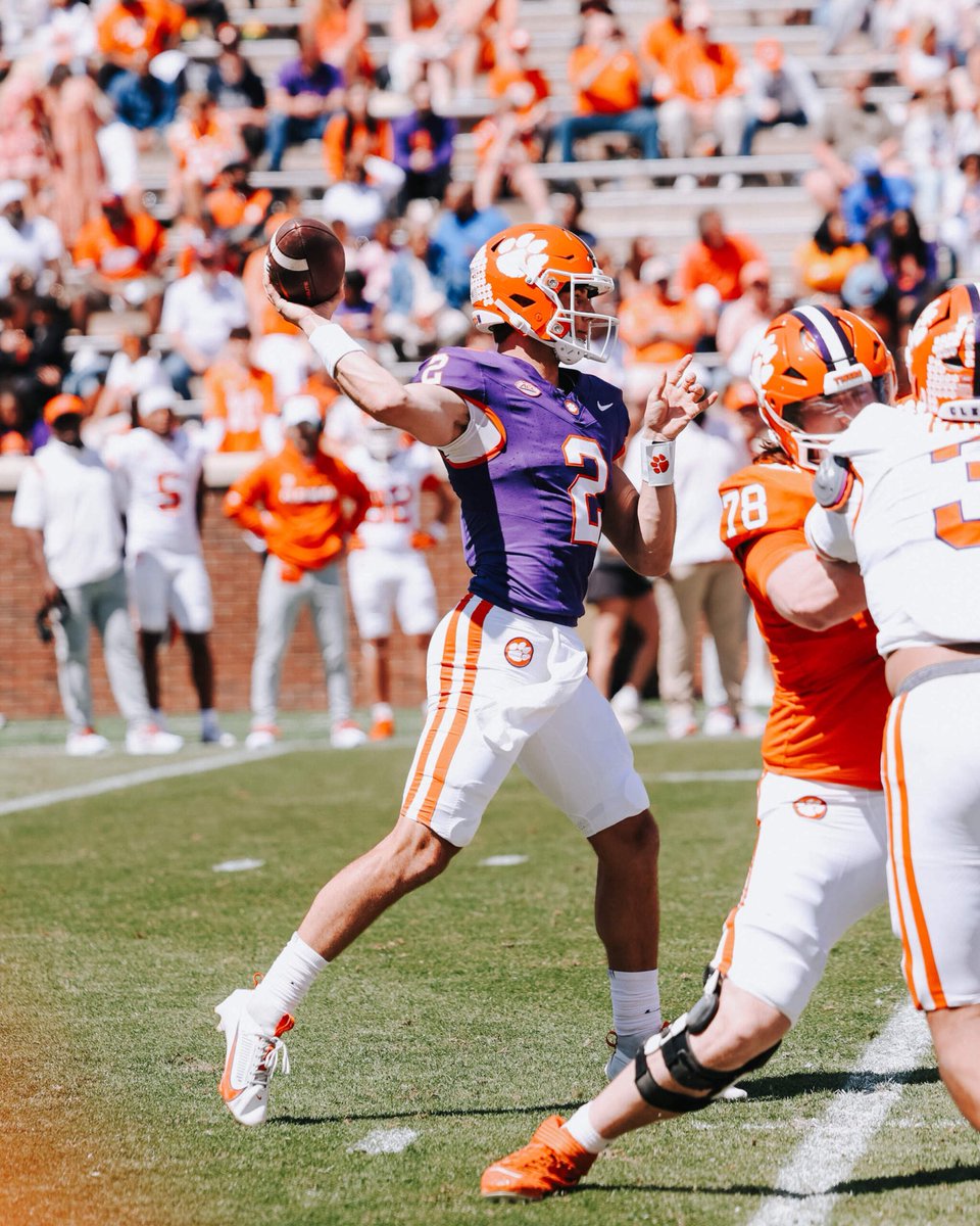 Clemson will finally bring back the best uniform combo they have. LETS HAVE A DAY! 🟠🟣⚪️