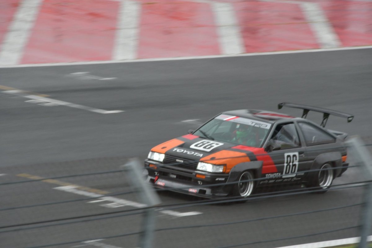 tmn0237's tweet photo. 86/BRZ style 2025
富士スピードウェイ1days

土屋圭市さんカッコよすぎです✨
生涯現役🚗³₃凄いです✨
明日も応援しますꉂꉂ📣
#土屋圭市
#ae86n2
#富士スピードウェイ
#86brzstyle2025 https://t.co/NeRVYoJpeX