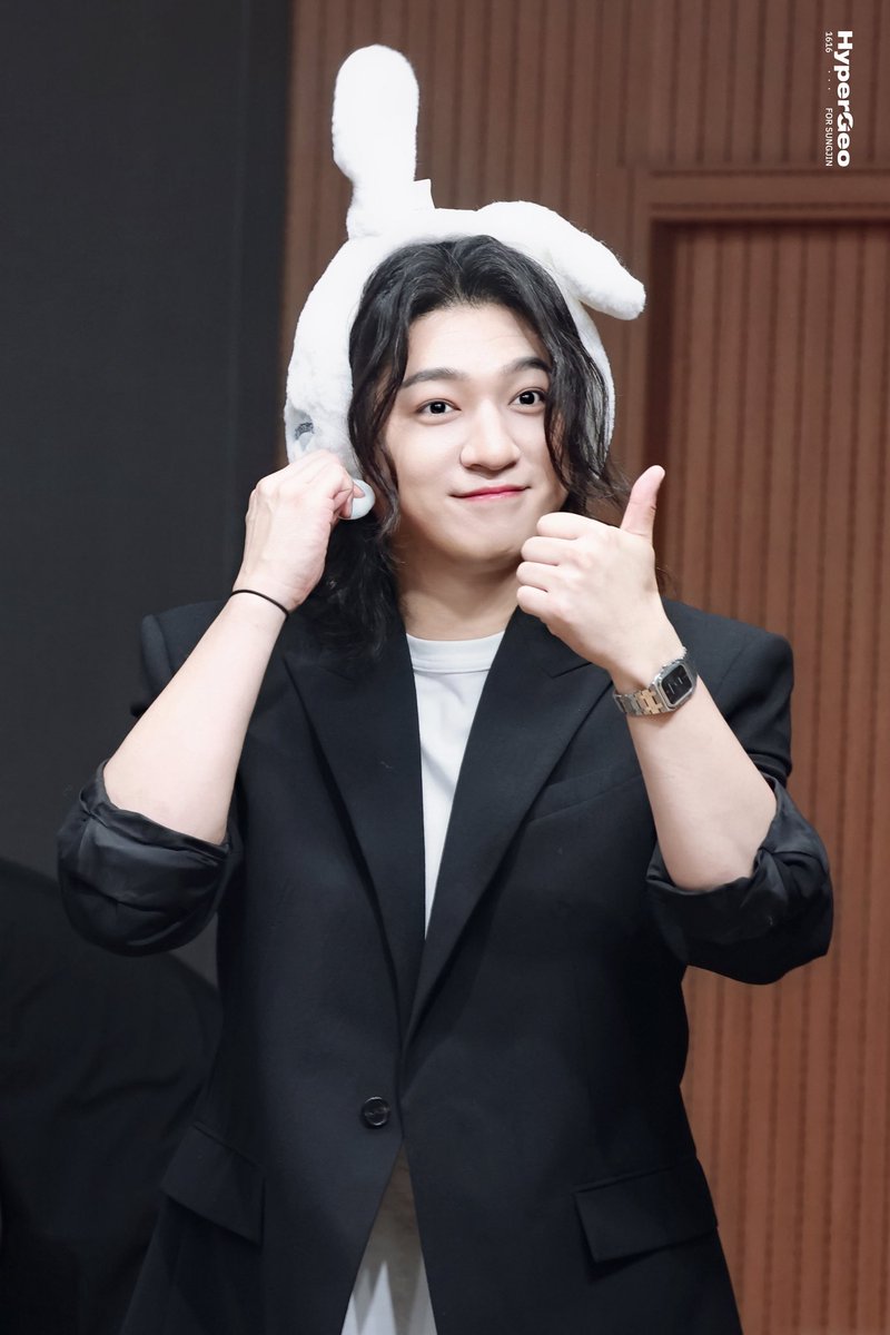 250913 뮤직플랜드

#DAY6 #데이식스 #성진 #SUNGJIN