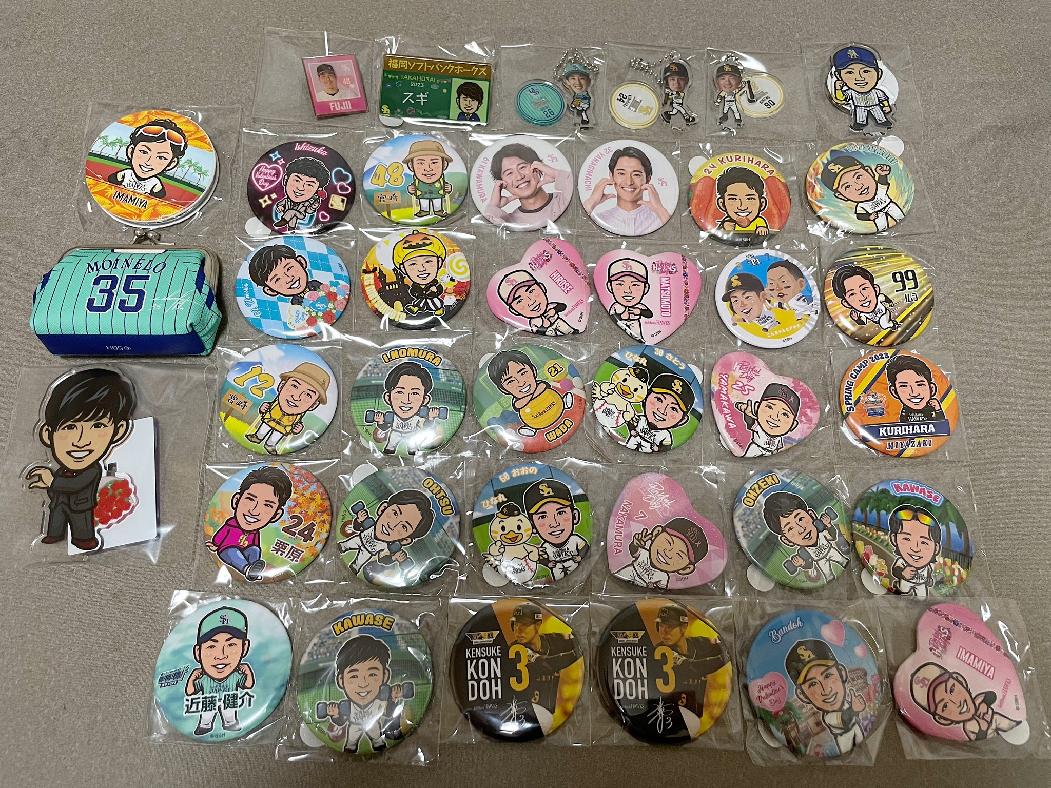 若鷹ガチャ　アクリルバッチ　24種 wakataka-gacha-hawk-performer-