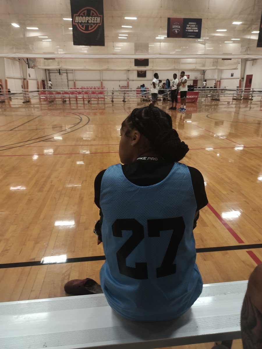 MADYSON12PARKER's tweet image. I&apos;m here @WBBGems Southeast top 100! #MadysonParker wearing #27  @CoachB_Sibley @CFEliteSports  @CoachAAJR @JordanCornish5_ @EconAdjunct @EarnedStripesLA
@scnext
@repyourcityhoop
@NikegirlsEYBL
@PreferredScout
@WKGameball
@Talkinghoops23
@shesballin
@hoopsreview
@womenshoops_usa…