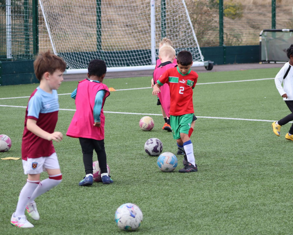 Is your child aged 5 or 6 and wanting to get into football? Our U6 sessions are the perfect place for them to start!

Book our two week free trial here: thenewcroftfoundation.com/childrens-foot…