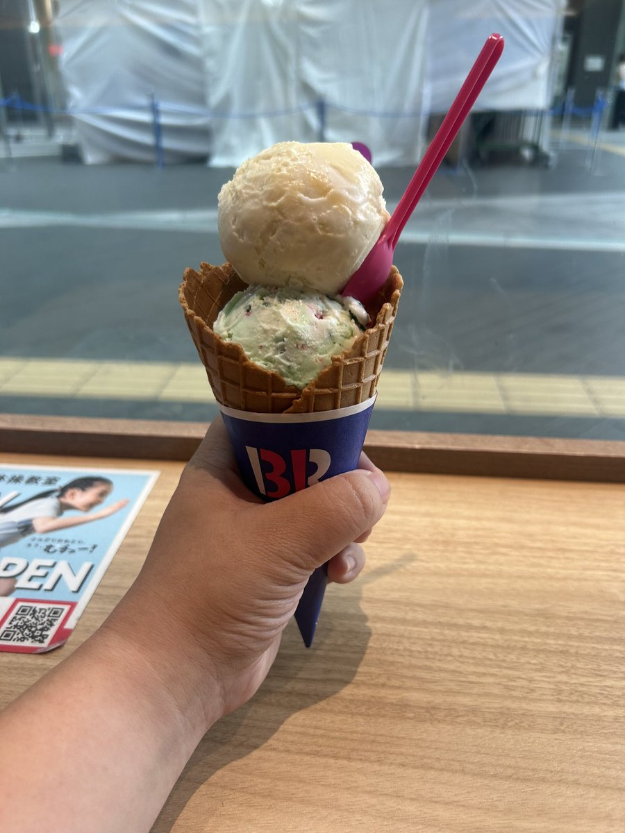 旦那さんに連れてってもらったアイシナイベント!
妊娠つわり出産入院と忙しすぎて推し活できてなかったから、久々にできて嬉しい(#^.^#)
早く我が子とお出かけできるようにならないかな(#´ᗜ`#)ﾆｺﾆｺ