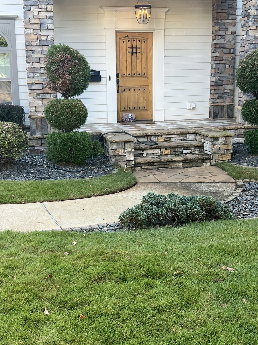 Holden Tudix tweet media