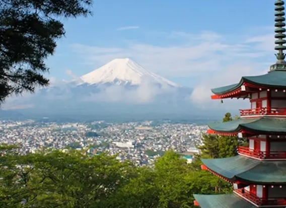 PrincipalRhhs's tweet photo. Join Mr. Abend in Japan 2028! Classes of 2028, 2029, &amp; 2030. Spend 9 days in Tokyo + the Fuji-Hakone-Izu &amp; Kansai regions. Come to the meeting and register for a chance to win a tour scholarship! https://t.co/gzBNErPQZL https://t.co/BDfDkLqiad