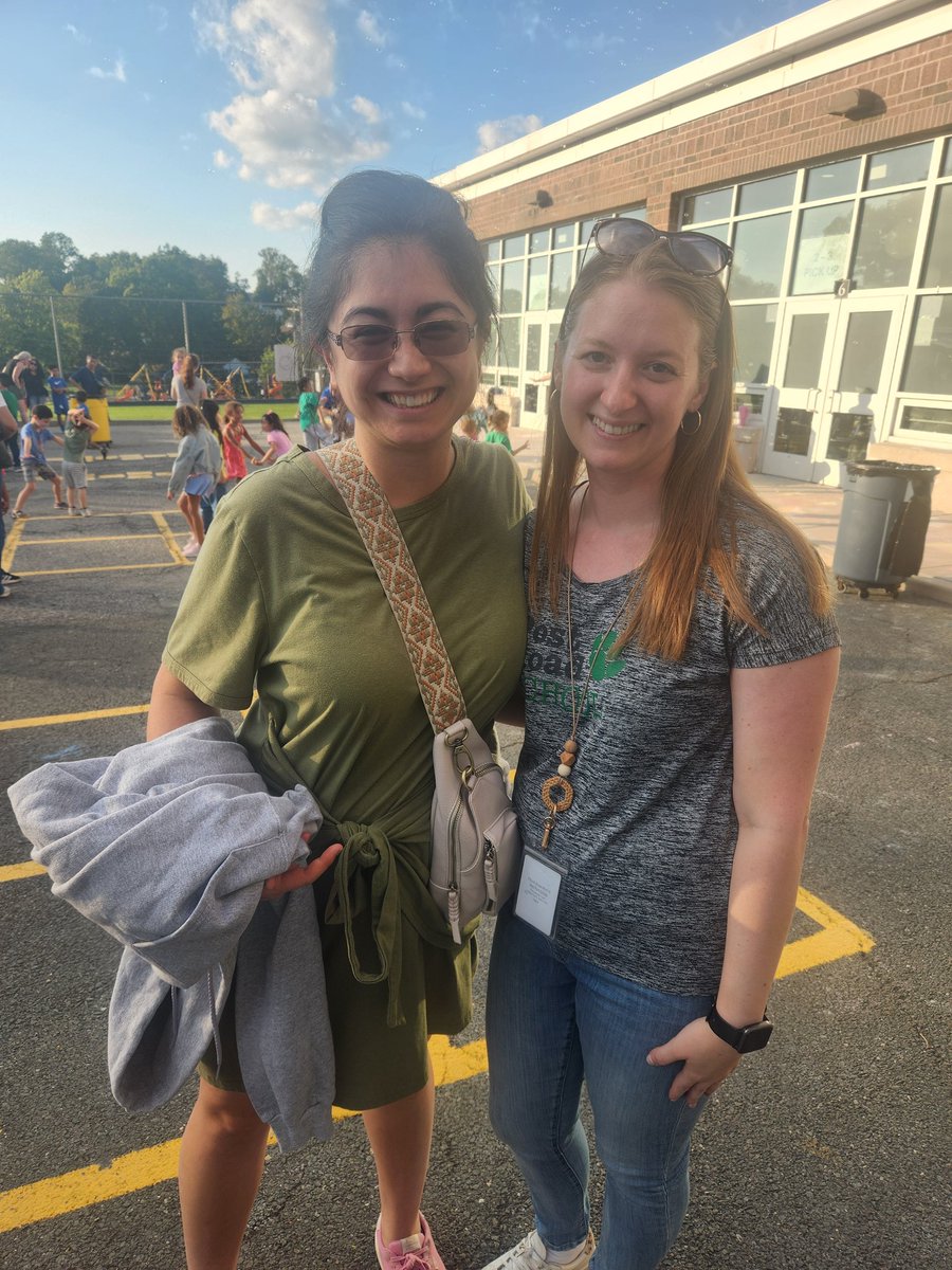 Wonderful night for our welcome back picnic! 😍
.
.
.
.
#prpicnic #schoolcommunity #happyseptember #fourthgradeteachers