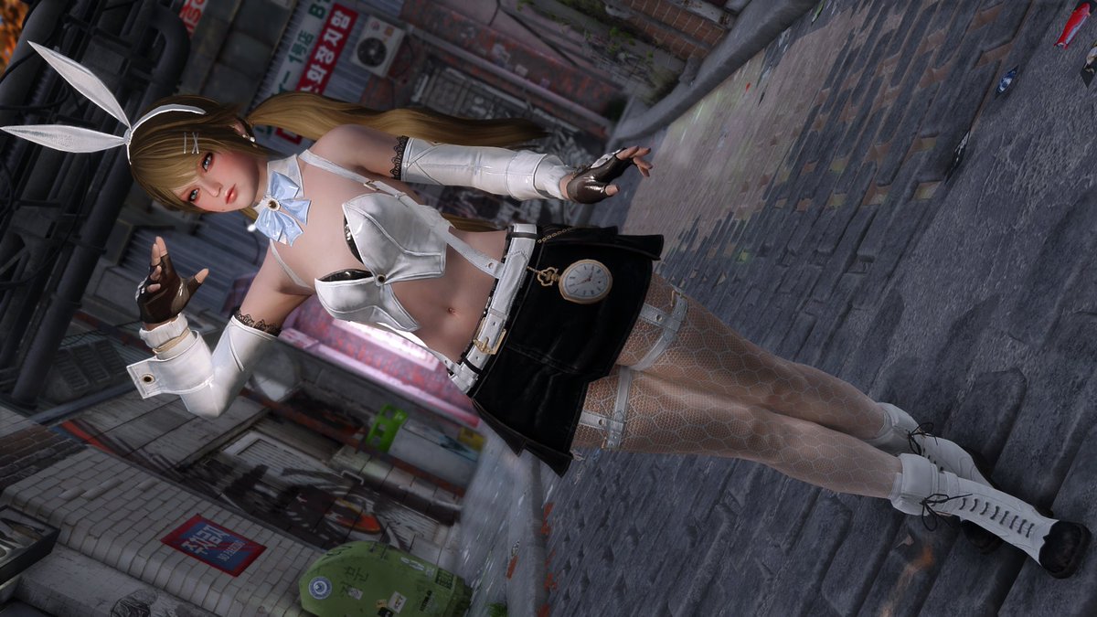 GarudaB1's tweet photo. It is a long time since I released the last mod. Here a new gift from me. I hope you all like it.🐰

[GarudaB]FFVII Ever Crisis - Tifa (Bunny Bustier) by GarudaB.
https://t.co/74IJzSqtBx

- 3BA Bodyslide
- for SE/AE

#Skyrim #SkyrimSE #SkyrimMods https://t.co/3XfTST8fmB