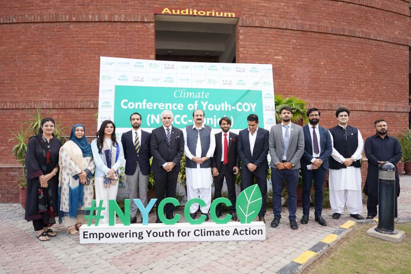 NYCCC_PK's tweet photo. Conference of Youth COY-Punjab. Our chief guest Rana Mashhood Ahmed khan graced the event with his valuable presence. NYCCC is truly honoured to have him in the event.

@ranamashhood  @sherryrehman @PMsYouthProgram @GovtofPakistan @UNICEF_Pakistan @Welthungerhilfe @WWF @UNDP_Pakistan @ZileHumma_1