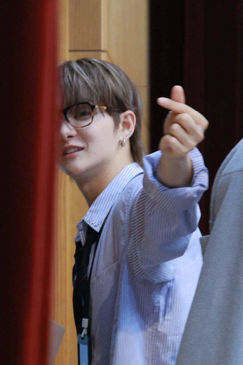 훈nini☻ tweet media