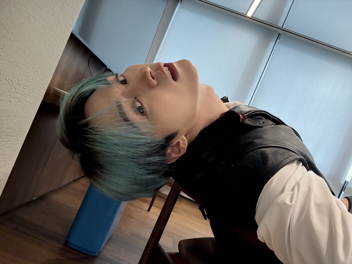 tinygnab's tweet image. hi