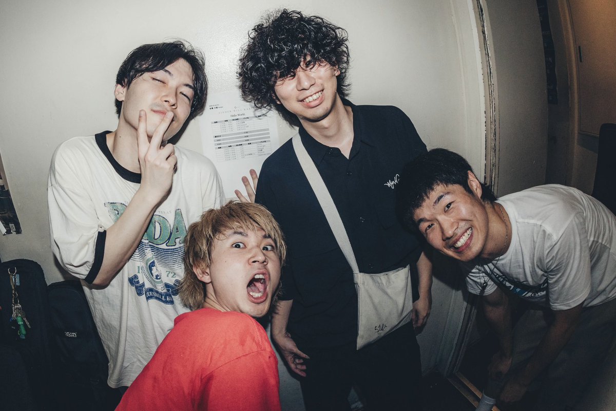 yetlowlight's tweet photo. 【THX🫶】
2025/9/12 Fri. at Otsuka Deepa
FINDER WILL KARTE presents. Hello World.
Bird
Starting Line
Rootless
Mimosa
Lost in ideals
きっと
📸 @sampiece16
#yetlowlight https://t.co/wSUofjJJSK