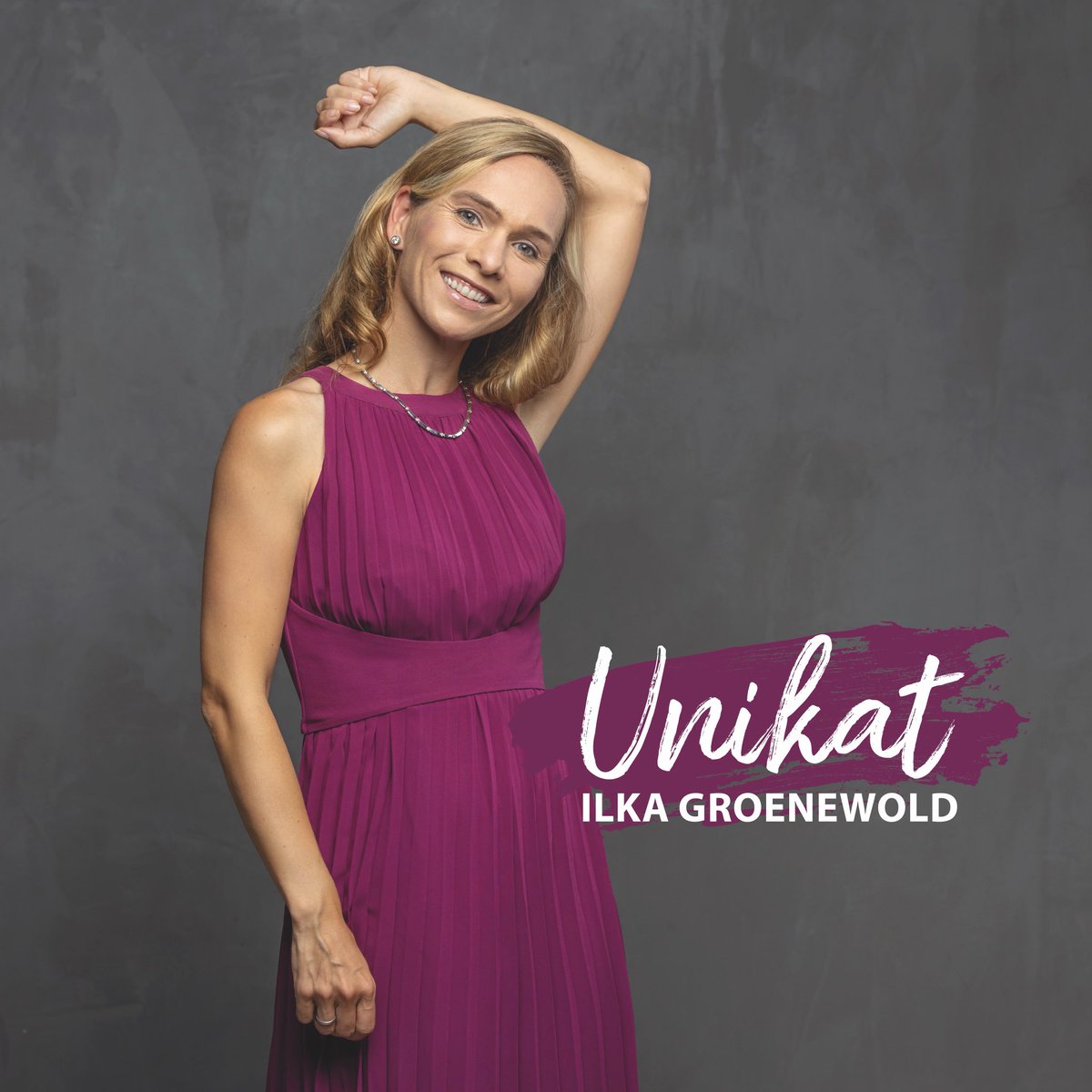 ✨ Ein Traum wird wahr... ✨
Am 14. November 2025 erscheint mein erstes Album „Unikat“ – auf CD, Vinyl &amp; digital. 💿🎶
Was für mich vor zwei Jahren mit meiner ersten Single begann, wird jetzt Realität: Mein Debütalbum.