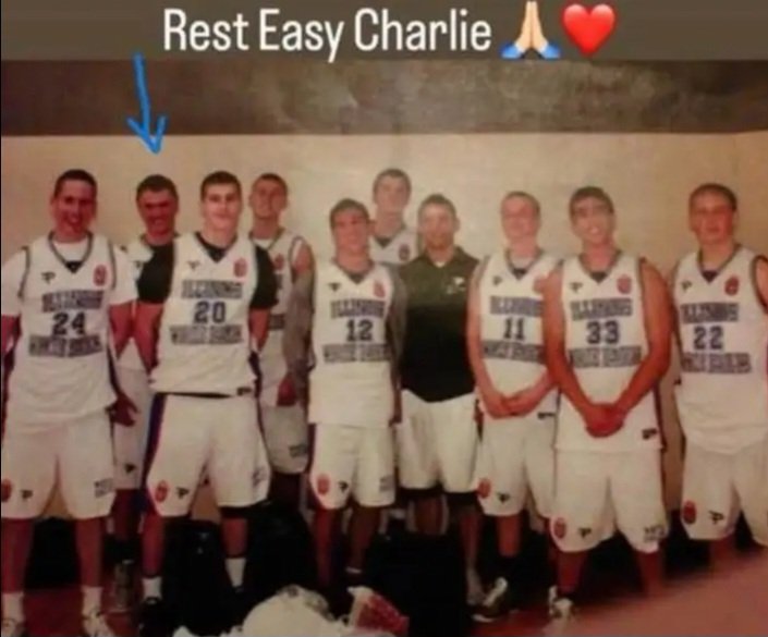 SERBS for TRUMP 2024 (@serbsfor) on Twitter photo <a href="/charliekirk11/">Charlie Kirk</a> and his #SerbianAmerican 🇺🇲🇷🇸 basketball teammates from 🏀 <a href="/ILWhiteEagles/">White Eagle</a>
Memory Eternal 🙏 <a href="/charliekirk11/">Charlie Kirk</a> and his #SerbianAmerican 🇺🇲🇷🇸 basketball teammates from 🏀 <a href="/ILWhiteEagles/">White Eagle</a>
Memory Eternal 🙏