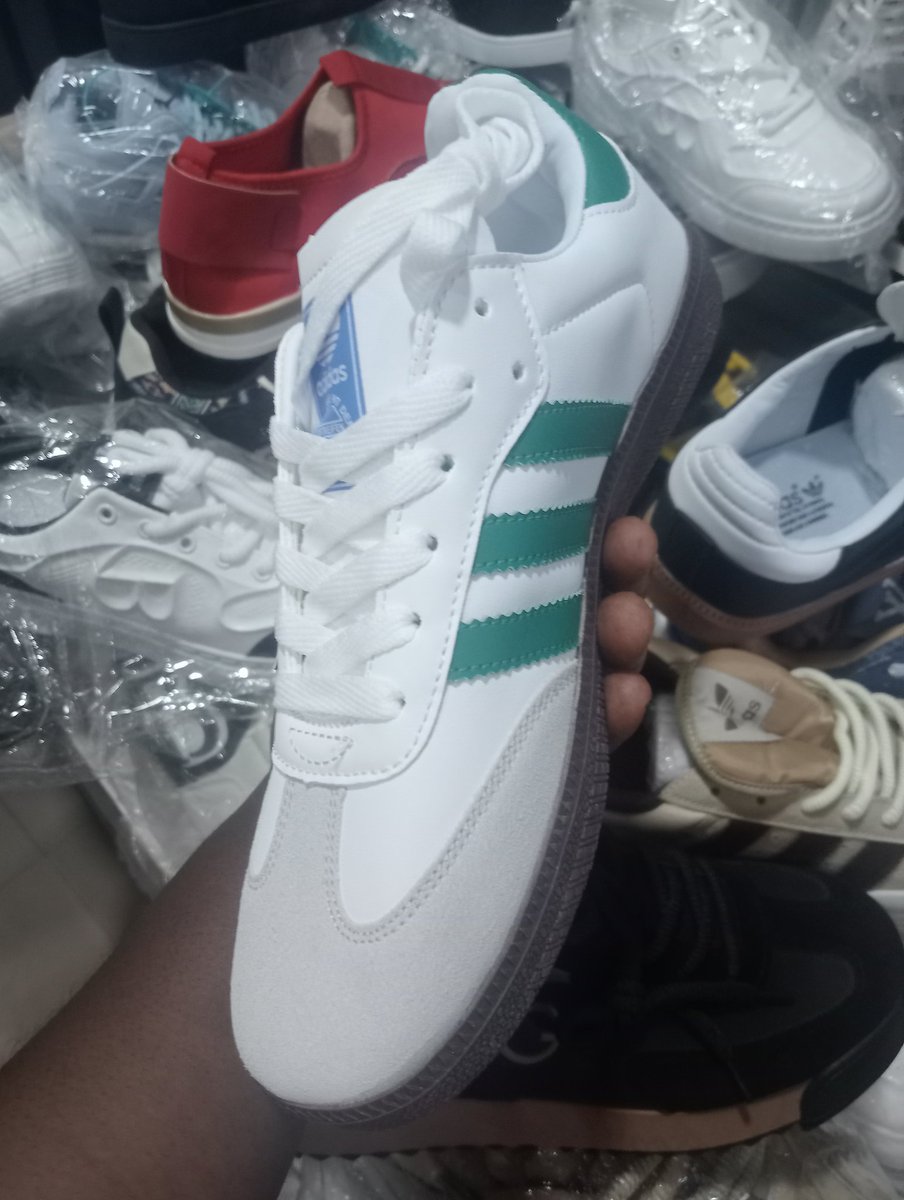Size : 39______45
Price: 30,000
Send a Dm 
Delivery nationwide 🚚🇳🇬 

Orlando Pirates Ajayi Dangote