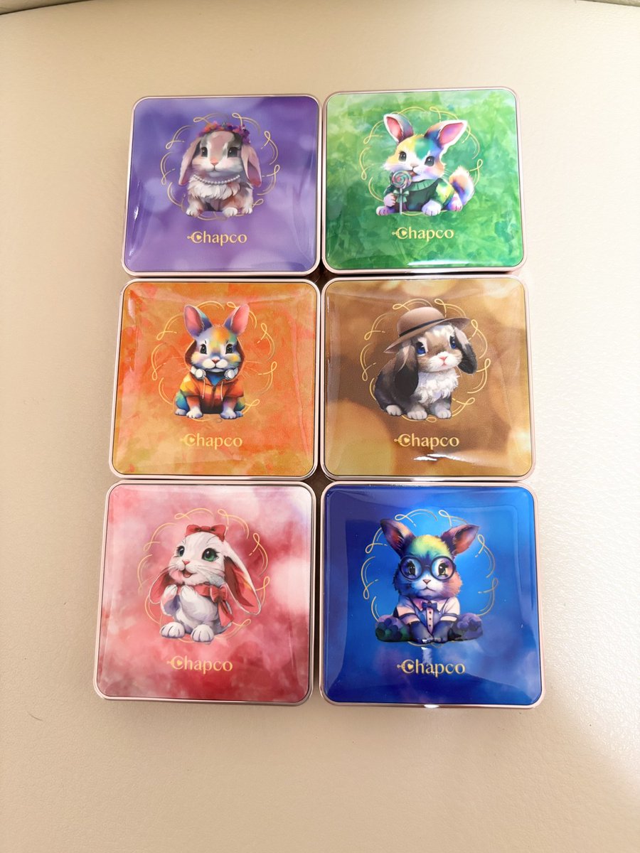 choco17fumo28's tweet photo. ゲーセンで見つけて1つ取ってみたら、めっちゃ可愛くて全部欲しくなって🙈💕
箱もケースも中も全部可愛い❣️
うさぎとうさぎの足跡の型押しまでしてある✨🐰ᩚ
アミューズメント専用品ってとこも特別感🐰ᩚ💕

#クレーンゲーム
#Chapco
#アミューズメント専用品 https://t.co/QXbhkR2Snt