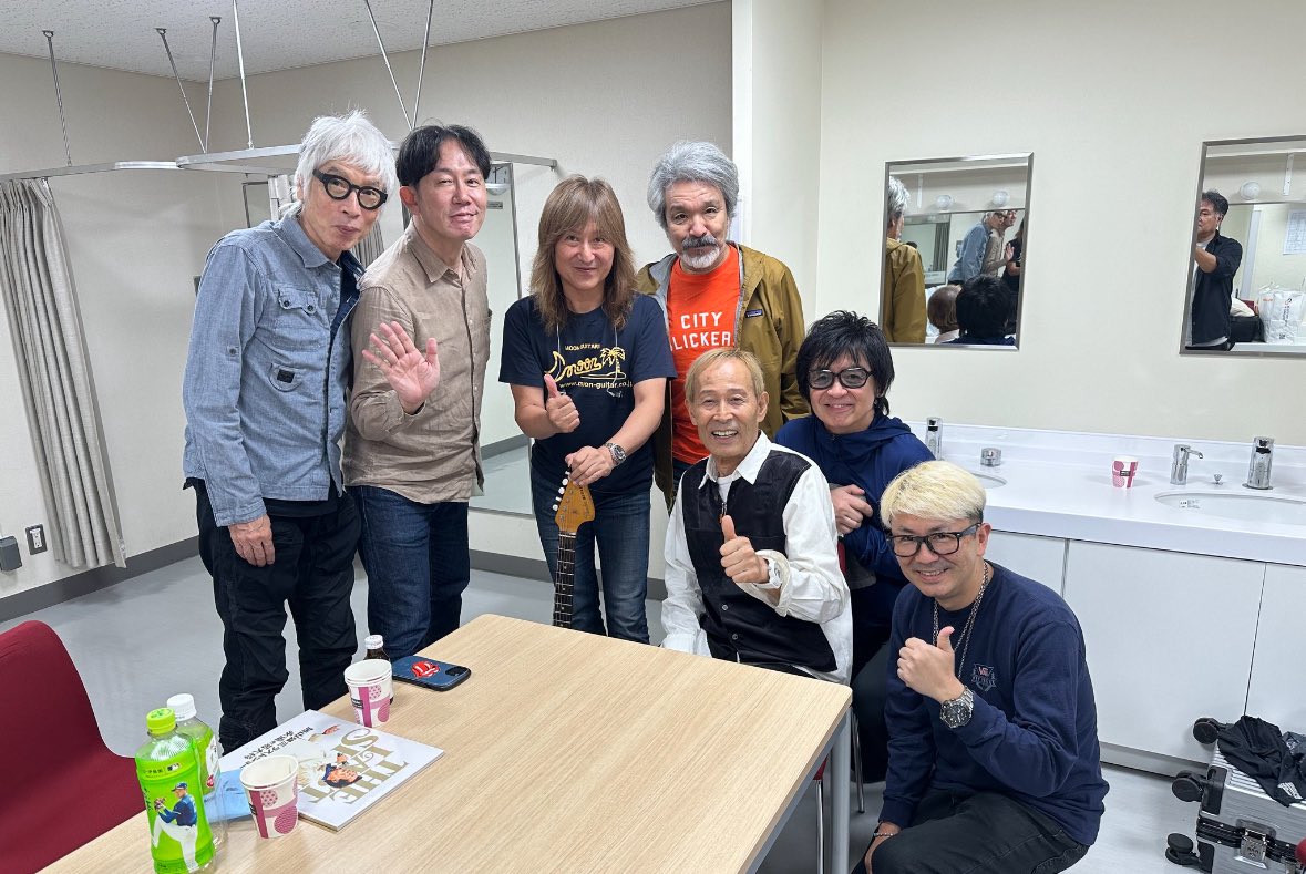 昨日はとても貴重なコンサートに二曲だけでしたが参加出来て嬉しかったです✨

大先輩のミュージシャンの方々ともお話出来て楽しかったです❗️
素晴らしいコンサートでした✨

お疲れ様でした❗️

＃THEALFEE
＃加山雄三ラストショー