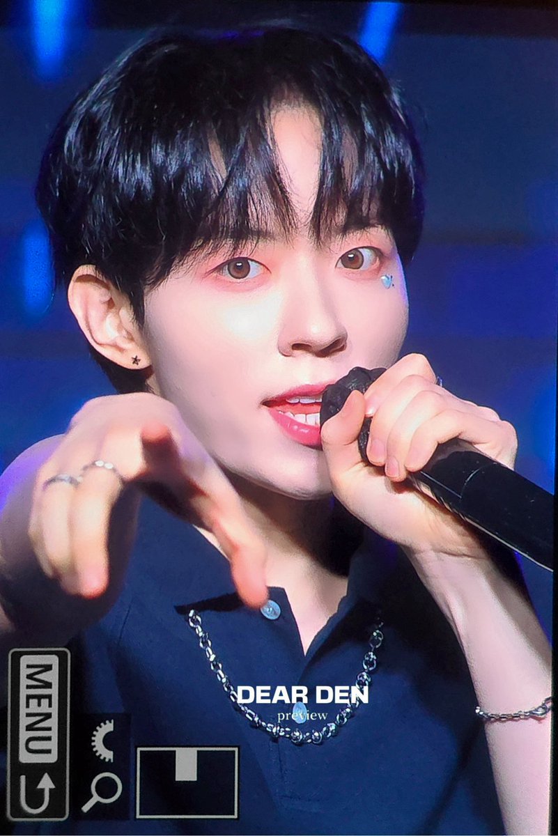 eden_0327's tweet photo. 250913

ㅅㄱㅅㄱ💙💙

#나인아이 #NINEi #이든 #EDEN #イドゥン
#EDEN_with_you https://t.co/z505hVVVQN