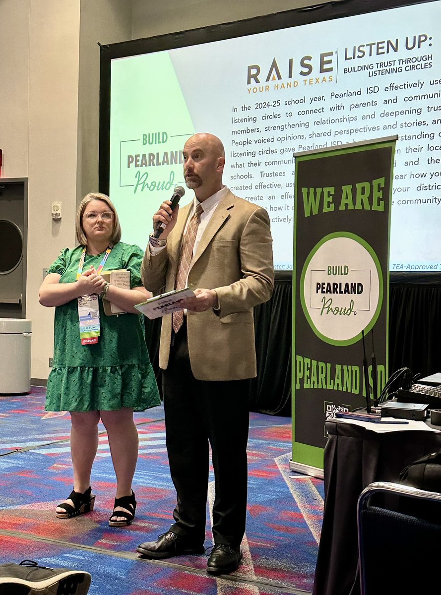 PaulCastroTX's tweet image. Courageous lessons on how @PearlandISD used Listening Circles to increase transparency and get more community input.

@LarryBergerSupt explains community messaging PISD used to launch Circles: “We want to listen to you because maybe we haven’t.”
@Region4ESC @tasbnews  @RYHTexas