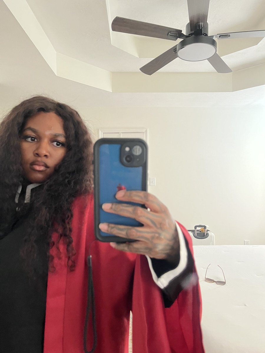 KBtheTopic's tweet image. Last one isn’t a cosplay but I’m proud of it