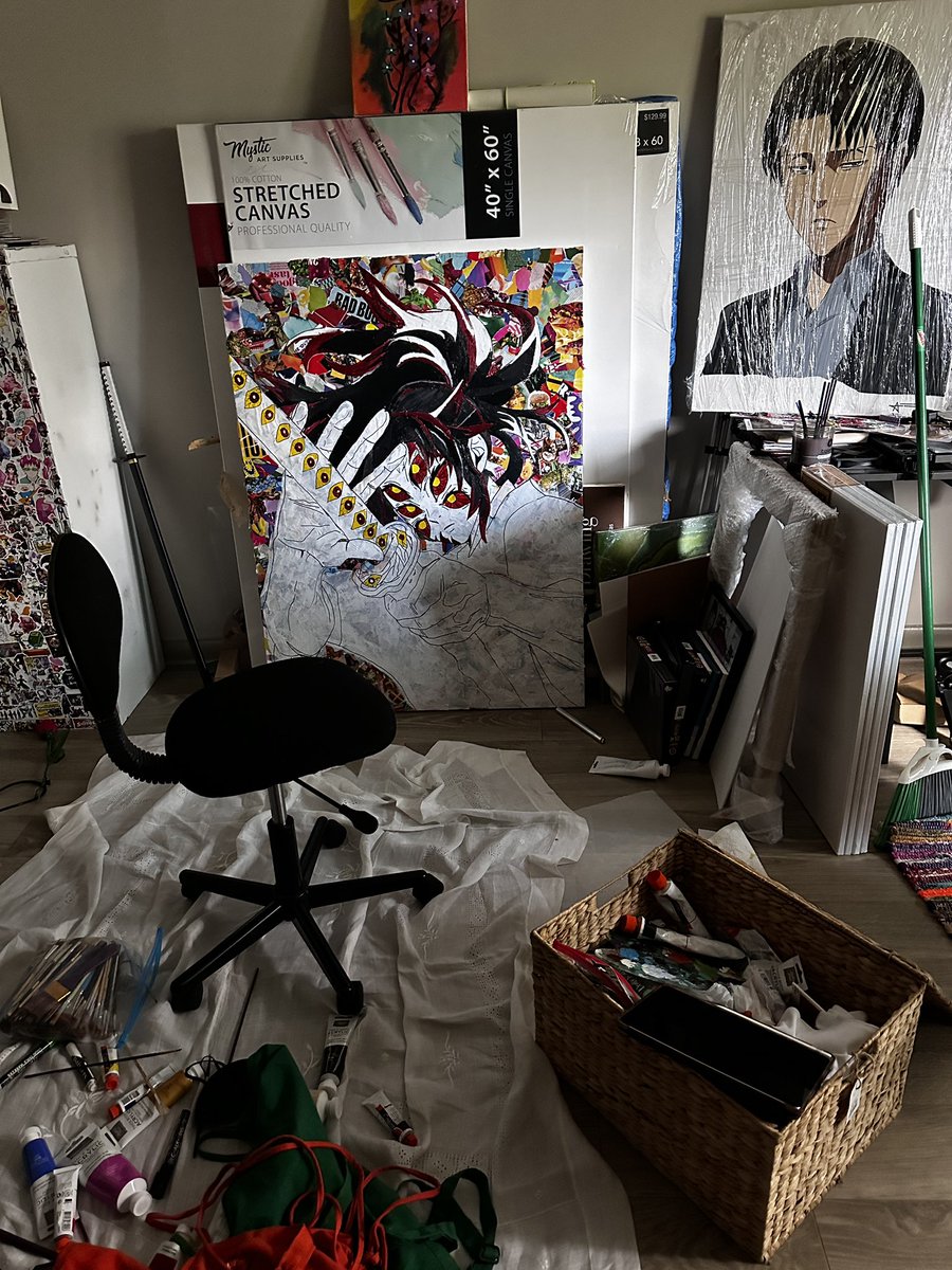 KBtheTopic's tweet image. Last one isn’t a cosplay but I’m proud of it