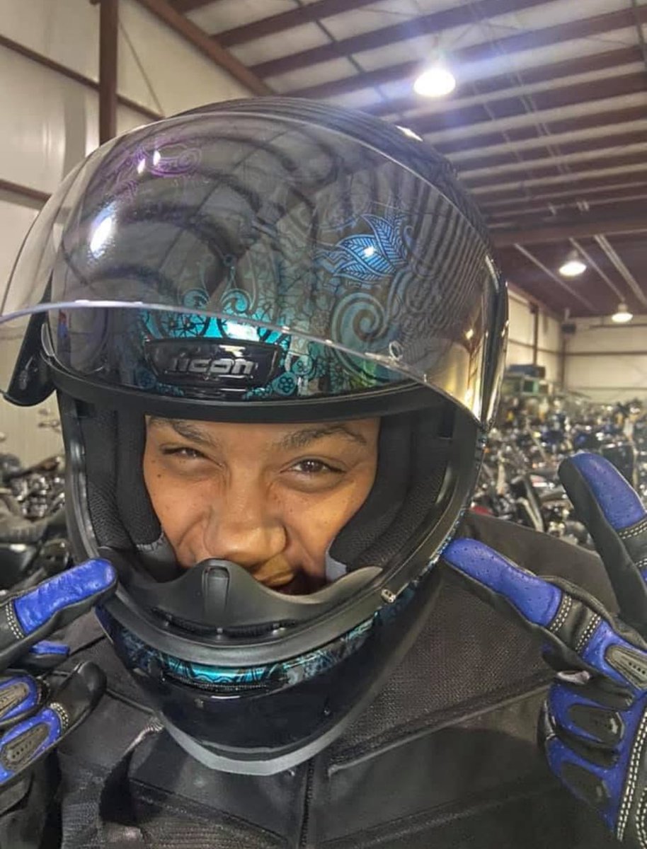 Tweeetie2011's tweet image. It’s weekend ☺️🥰