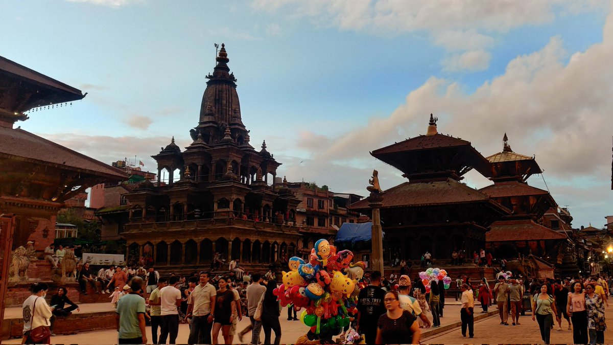 tera_eghara's tweet photo. As dusk settles, it marks both an end and a beginning. The rise of a new Nepal quietly moves forward, while life returns to its familiar rhythm with renewed hope and purpose. https://t.co/YheqF9vmFW