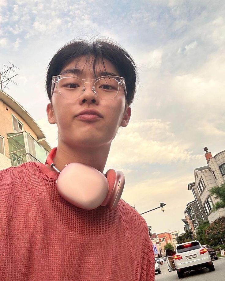 hyunwookst's tweet photo. https://t.co/BDrCVcgMks