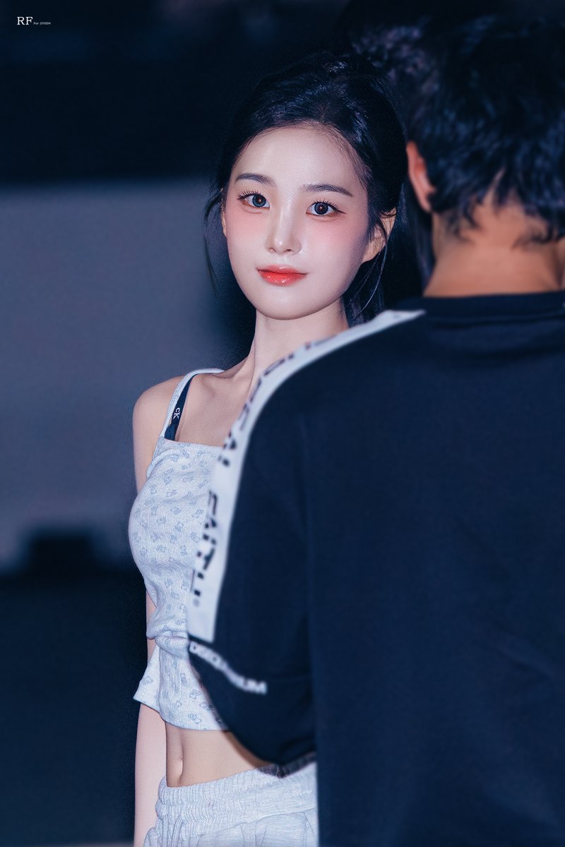 Refrain_0213's tweet photo. 250808 🥕

#tripleS #트리플에스 #トリプルS 
#지연 #지서연 #JiYeon https://t.co/FD2TGmJ6lz