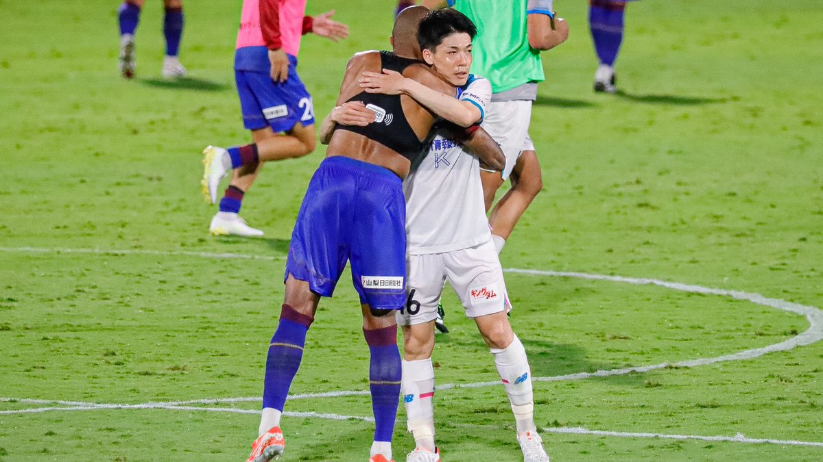 masamiu777's tweet image. ヘナト × 西澤くん 
清水に同じ2019年に加入して苦楽を共にしてきた絆はチームが変わっても健在🙌
サッカーでまた再会できて良かったね😭🙌
すぐユニ脱ぐんだから🫣😂笑

2人ともばも👍🔥🔥🔥💪🏾

元 #spulse
#ヘナトアウグスト
#西澤健太