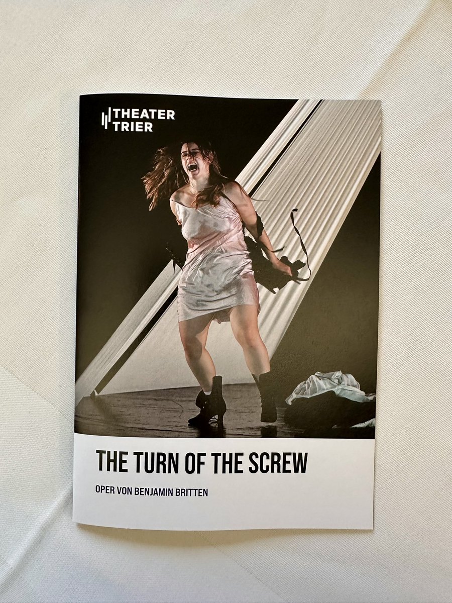 AScheidweiler's tweet image. &quot;The Turn of the Screw&quot; - Britten in Trier. &quot;How beautiful it is!&quot; 🎵🏴󠁧󠁢󠁥󠁮󠁧󠁿🏰🏴󠁧󠁢󠁥󠁮󠁧󠁿🎵

#BenjaminBritten #TheTurnoftheScrew #Trier