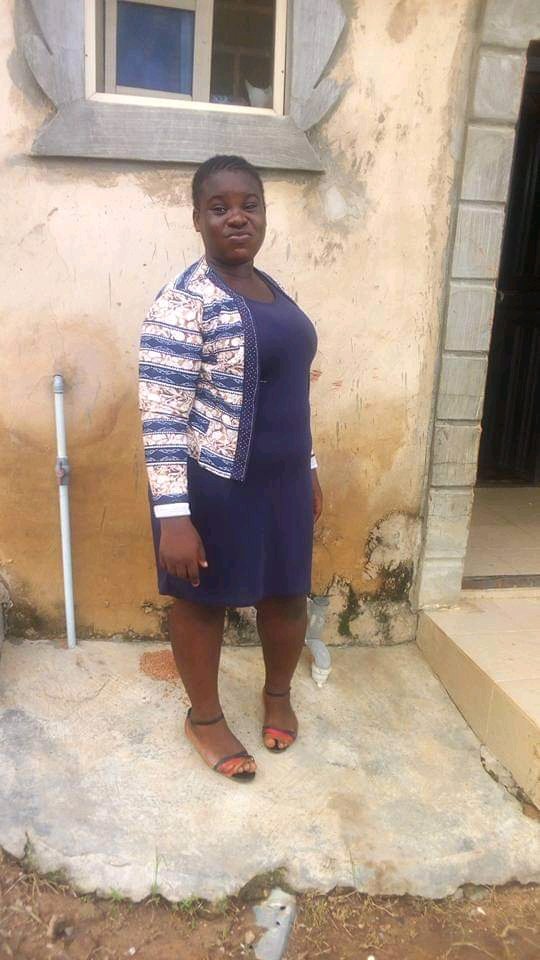 LawalOlaju16577's tweet image. Quit soda at 14 till date!!!
Portion control.
No late-night meals.
Warm water therapy.
Exercise.
Patience &amp;amp; Grit!

The BTS of my journey was tough, deep &amp;amp; crazyyyyy!!! Got body shamed as a teen! Failed severally &amp;amp; even battled anorexia nervosa. 😭 

Now 22 &amp;amp; still maintaining! 🥳