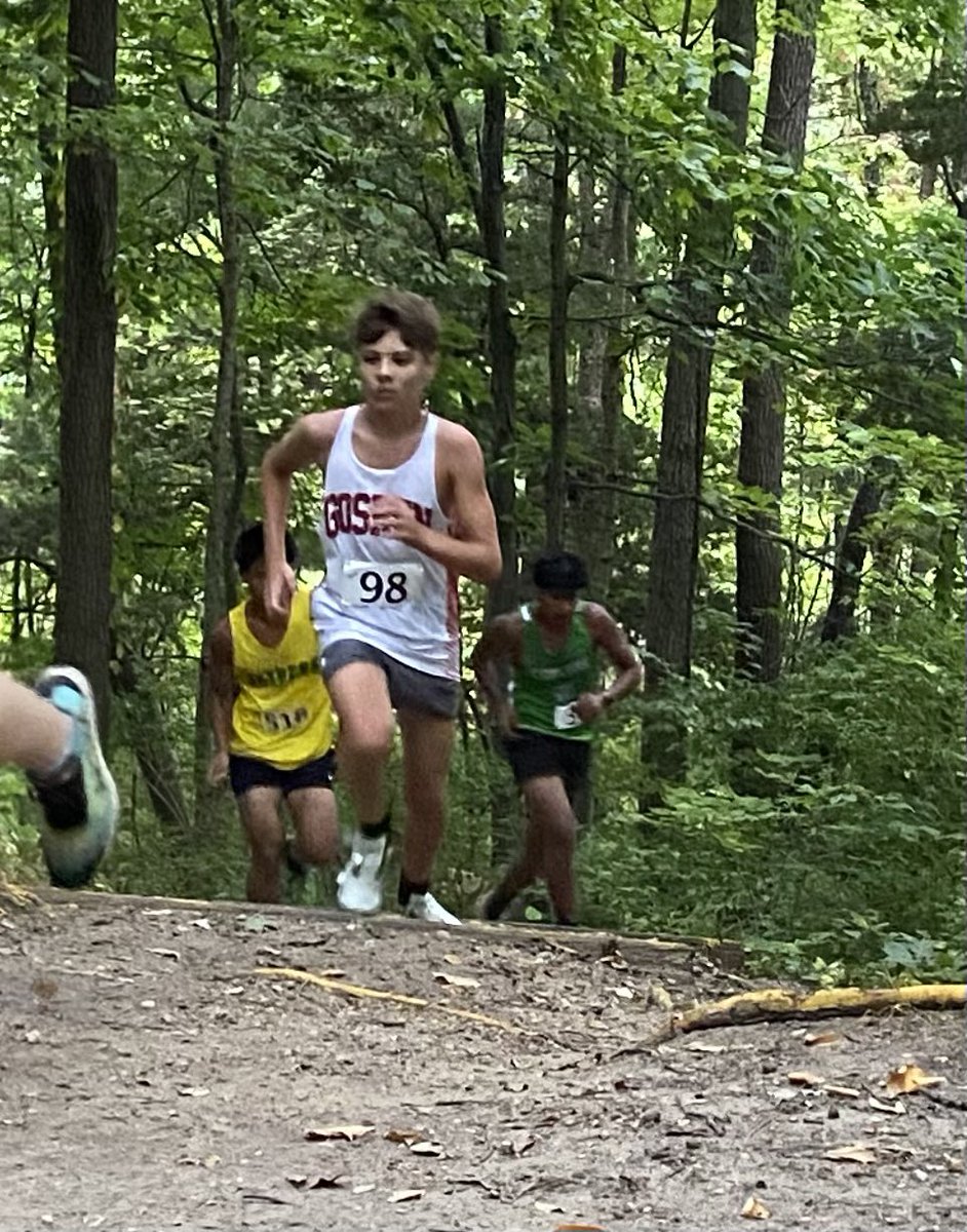 XCRedHawk's tweet photo. Another great meet at the Minuteman Classic!  Boys V finished 3rd and girls V finished 2nd! Both boys JV and girls JV finished 5th.  https://t.co/Pw46I8Ttqw https://t.co/8PAxEdOQEK