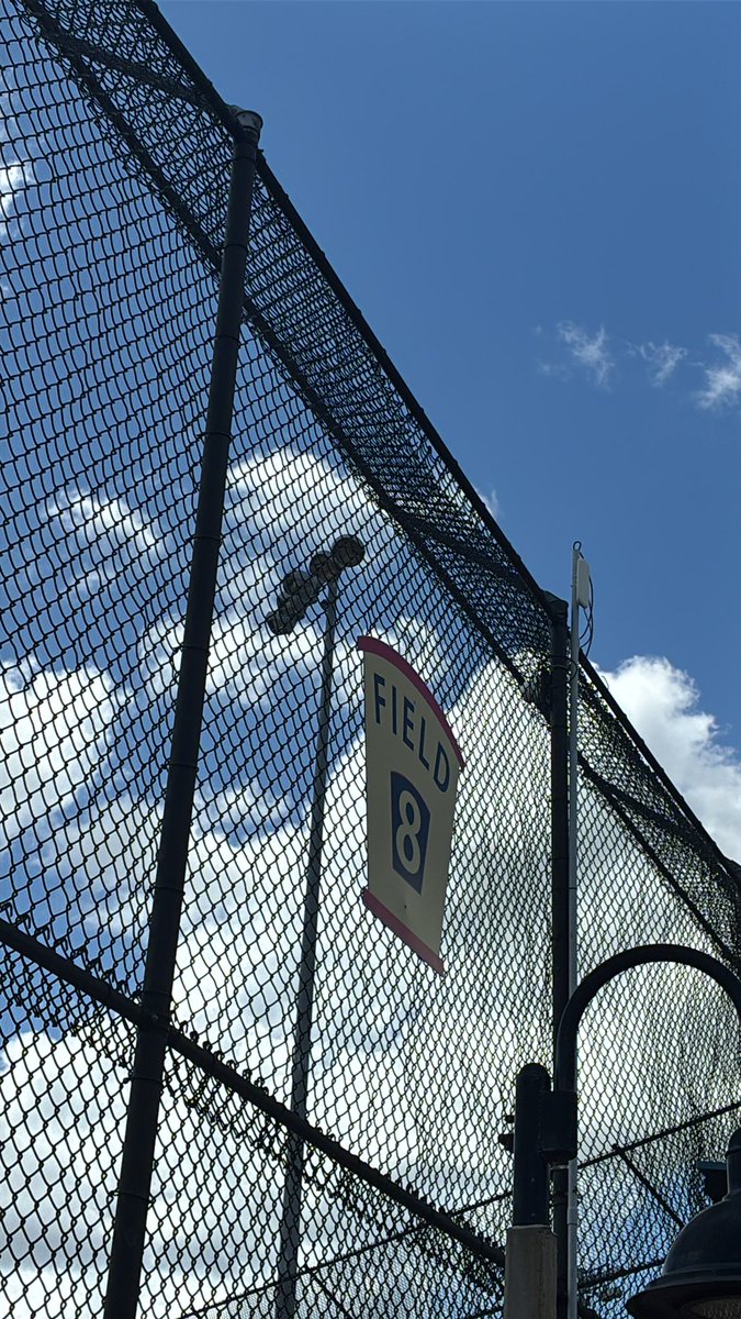 Great matchup slated for field 8 for today's G2s.

Anthony Jacquez takes on a loaded FSW offense. Jacquez up to 95, big body at 6'4" 220.

FSW loaded once again with returners and D1 kickbacks.