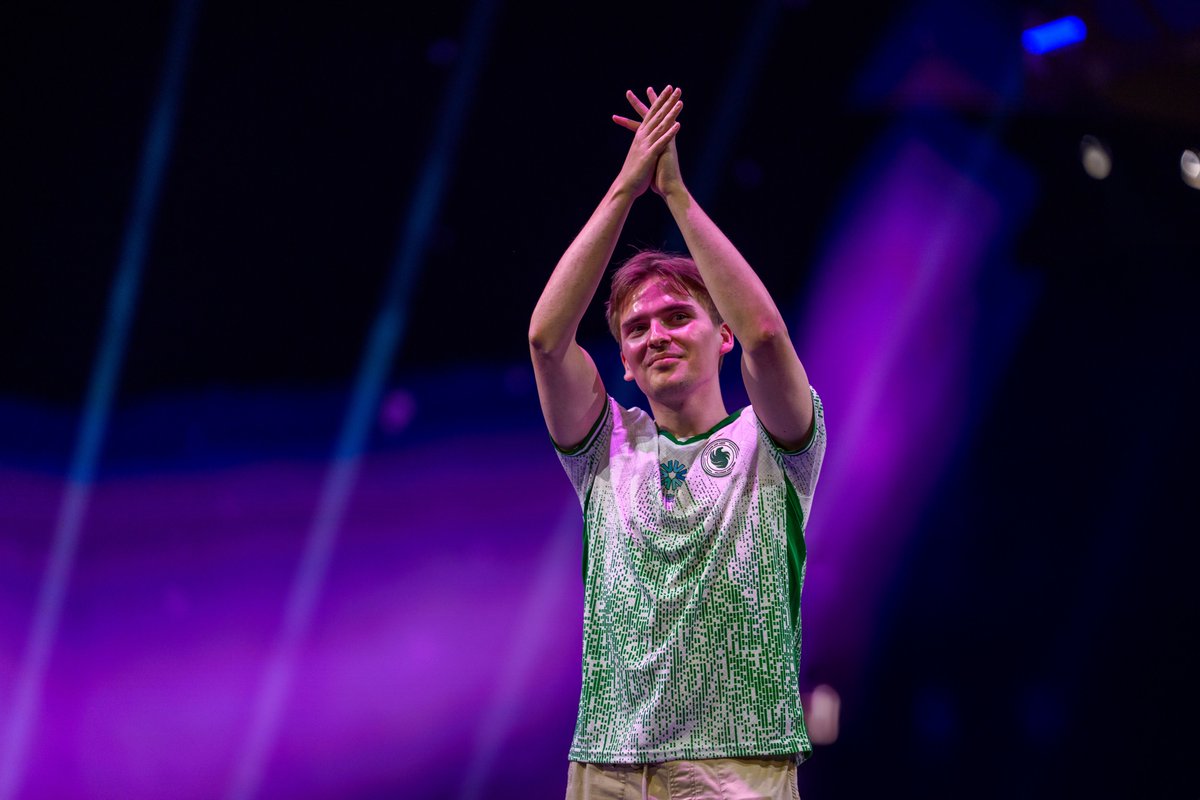 dota2ti's tweet photo. The first finalists of The International 2025 are @FalconsEsport, after their 2-1 win against @parivisiongg in the Upper Bracket Final.

#Dota2 #TI2025 https://t.co/aW2kh1RE2k