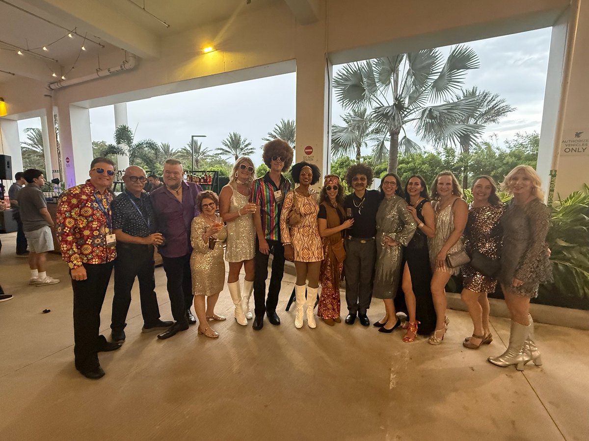 I am grateful for an incredible end to the <a href="/SCSAUA/">South Central Section of the AUA</a> meeting. It was truly special to connect and share with dear friends and colleagues from across the region, including CO, NE, KS, OK, AR, MO, NM, TX, MX, and Central America. This community is second to none! #SCS2025