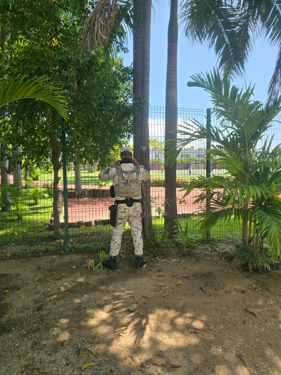 OFFICIALMORENO tweet media