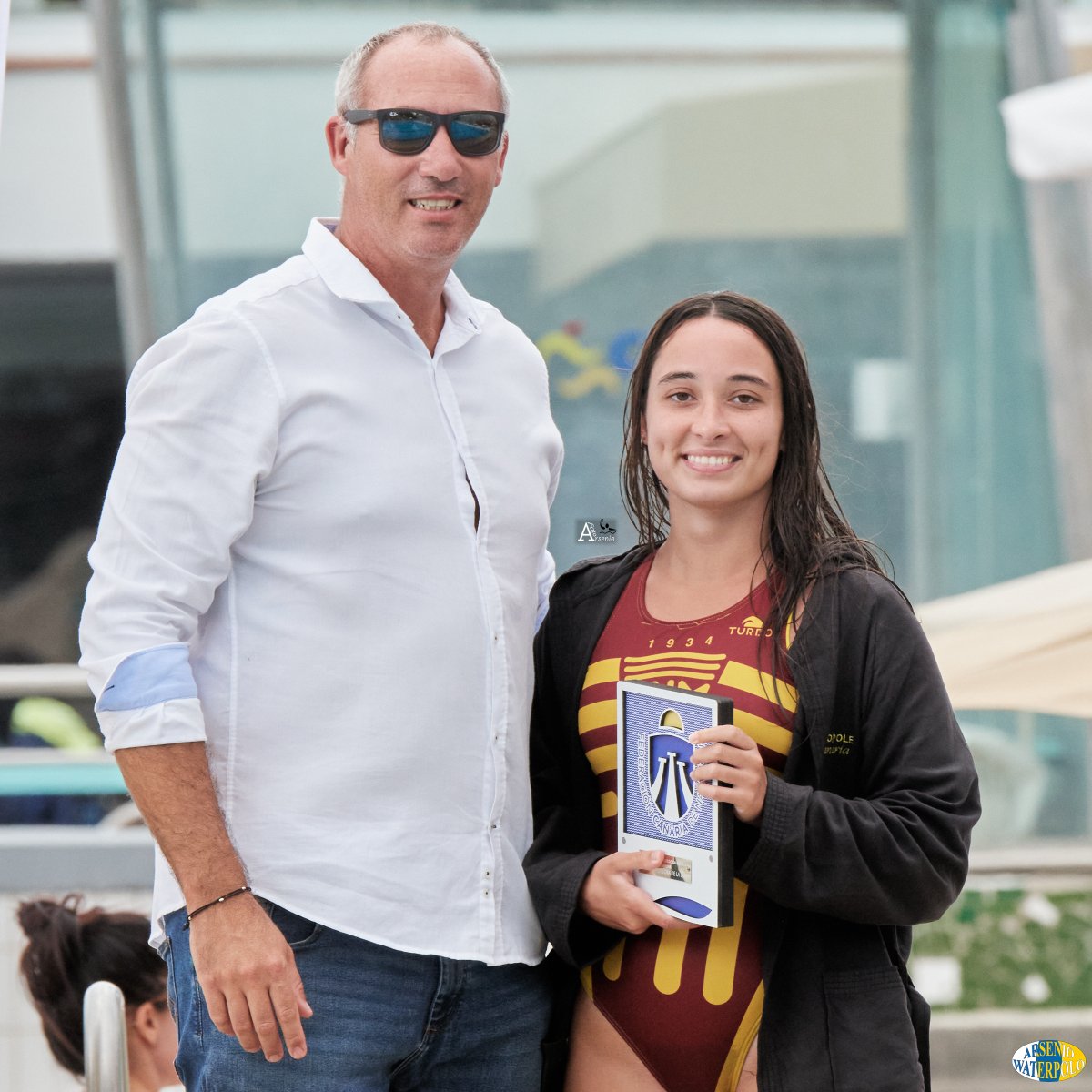 𝗣𝗥𝗘𝗠𝗜𝗢𝗦 𝗟𝗜𝗚𝗔 𝗔𝗕𝗦. 24/25 🤽‍♀️ #waterpolo <a href="/fedecanat/">Fedecanat</a>
📅 Sábado 13/09/2025 🌍 Quique Martínez <a href="/aytolpgc/">Ayuntamiento de Las Palmas de Gran Canaria</a> #GranCanaria
#MVP: Lucía Fernández del <a href="/cn_metropole/">CN Metropole</a>
#MejorPortera: Eva Sánchez del <a href="/cn_metropole/">CN Metropole</a>
<a href="/GranCanariaCab/">Cabildo Gran Canaria</a> <a href="/Deportecanario/">Deporte canario</a> <a href="/deportesctfe/">Santa Cruz Deportes</a> <a href="/imd_lpgc/">IMD LPGC</a> <a href="/deportetvC/">Deportes TVCanaria</a>