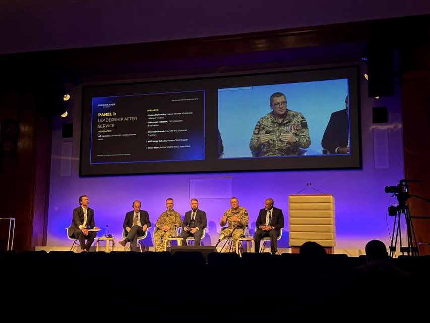 From the battlefield to rebuilding society, Ukraine’s veterans hold the key to 🇺🇦’s future.

UA founder Jeff Hartman joined <a href="/UnbrokenProjec1/">Unbroken Ukraine</a>, Ruslan Prykhodko &amp; more at the #UkraineFreedomSummit. Grateful to Borderlands Foundation for convening. 💙💛