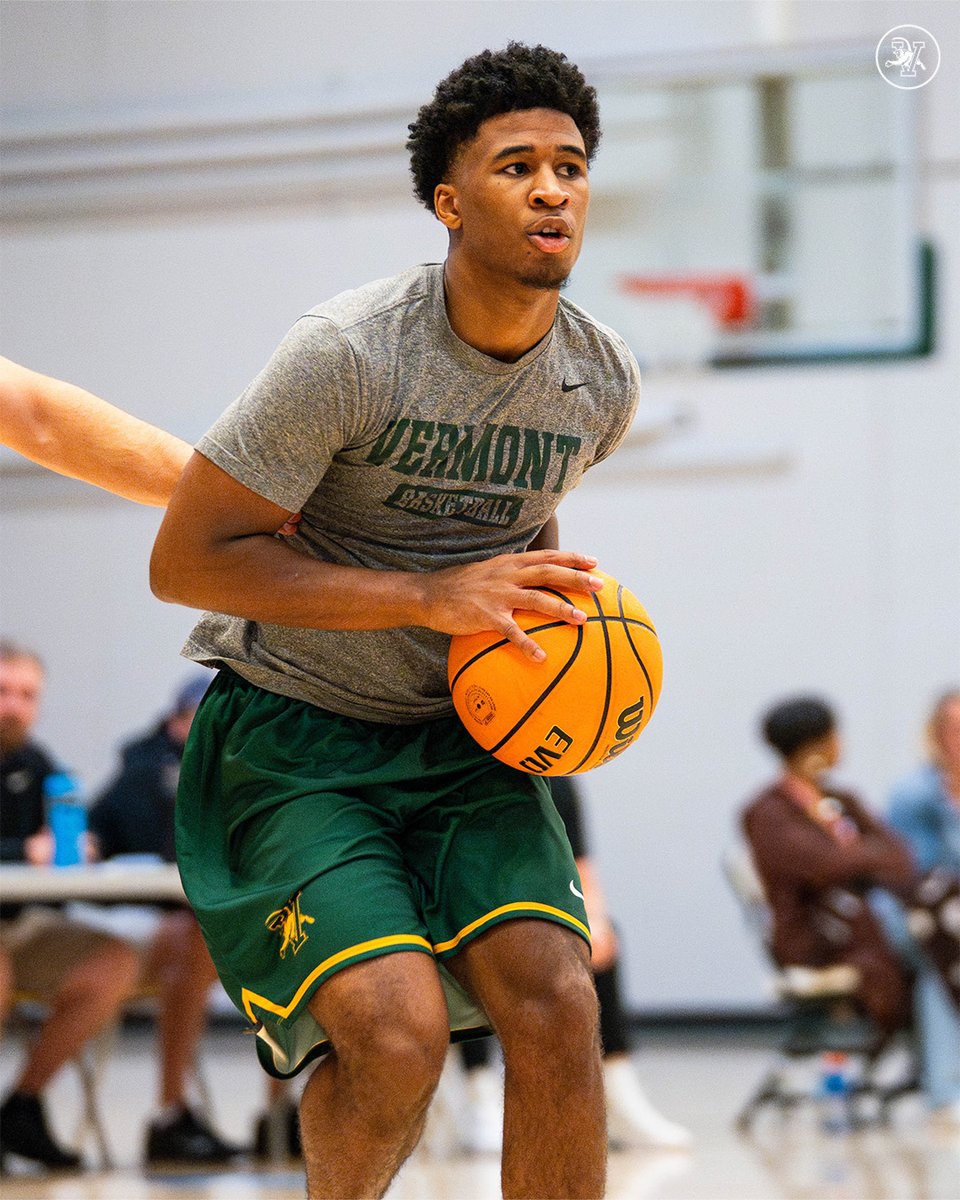 UVMmbb's tweet image. 𝐋𝐨𝐜𝐤𝐞𝐝 𝐢𝐧 💯