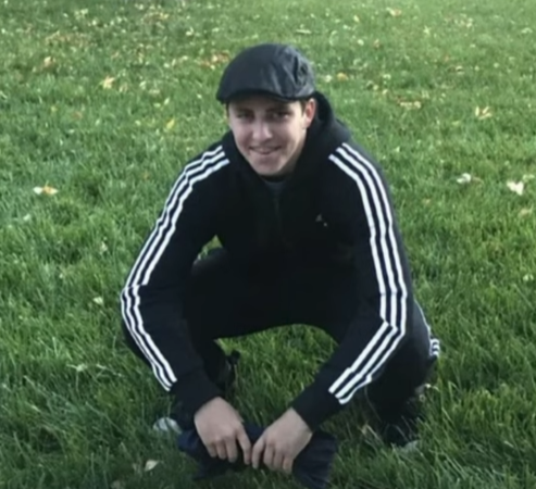 TheVouching's tweet image. Just in case,
TYLER ROBINSON DIDN'T KILL HIMSELF 
R.I.P. CHARLIE #RIPCharlieKirk