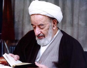 آیت الله حق شناس:

آیا جایز است از اول مغرب تا اذان صبح تلویزیون ببینیداستراحت کنید
داداش‌جون
و با پروردگار نیایش نکنید
دردهایتان را به او نگویید

از همه شیاطین با قدرت‌ترشیطانی است که موظف است اشخاصی را که می‌خواهند نماز شب بخوانند را وسوسه کند

این شیطان در وسوسه خیلی استاد است