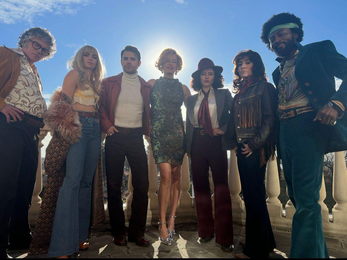 Season Three ✅ A huge thank you to the incredible cast and crew for another great season, here’s to Season Four! 🖖