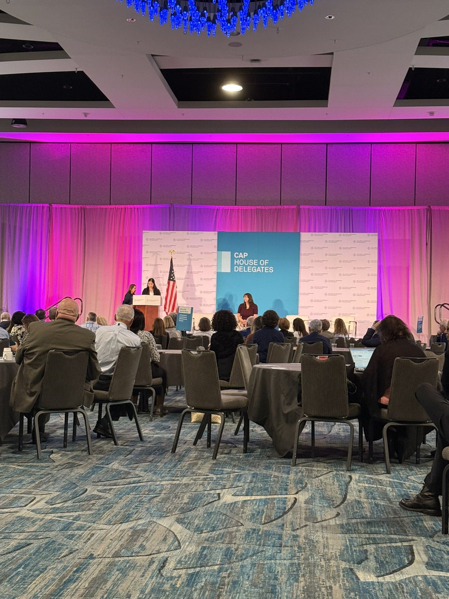 Baskotacytopath's tweet image. So proud of @CAPFndn and the work it is doing to inspire future pathology trainees! “Sparking interest award” recipients with Dr.Jhaveri #CAPF president presenting @Pathologists #HOD meet at #CAP25
