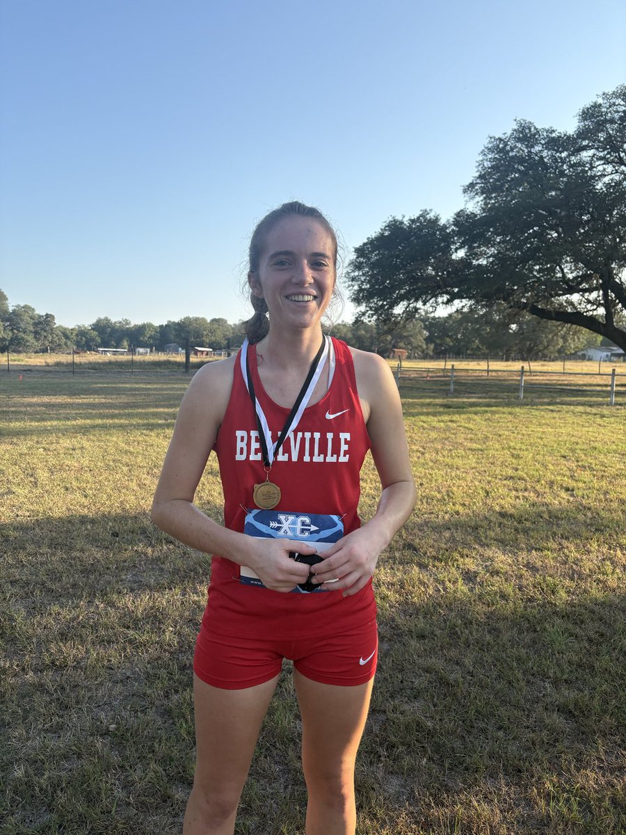dewitzm2's tweet photo. Ava Poenitzsch with a 1st place finish at the Moulton Cross Country Meet today https://t.co/YnPk0ssmaI