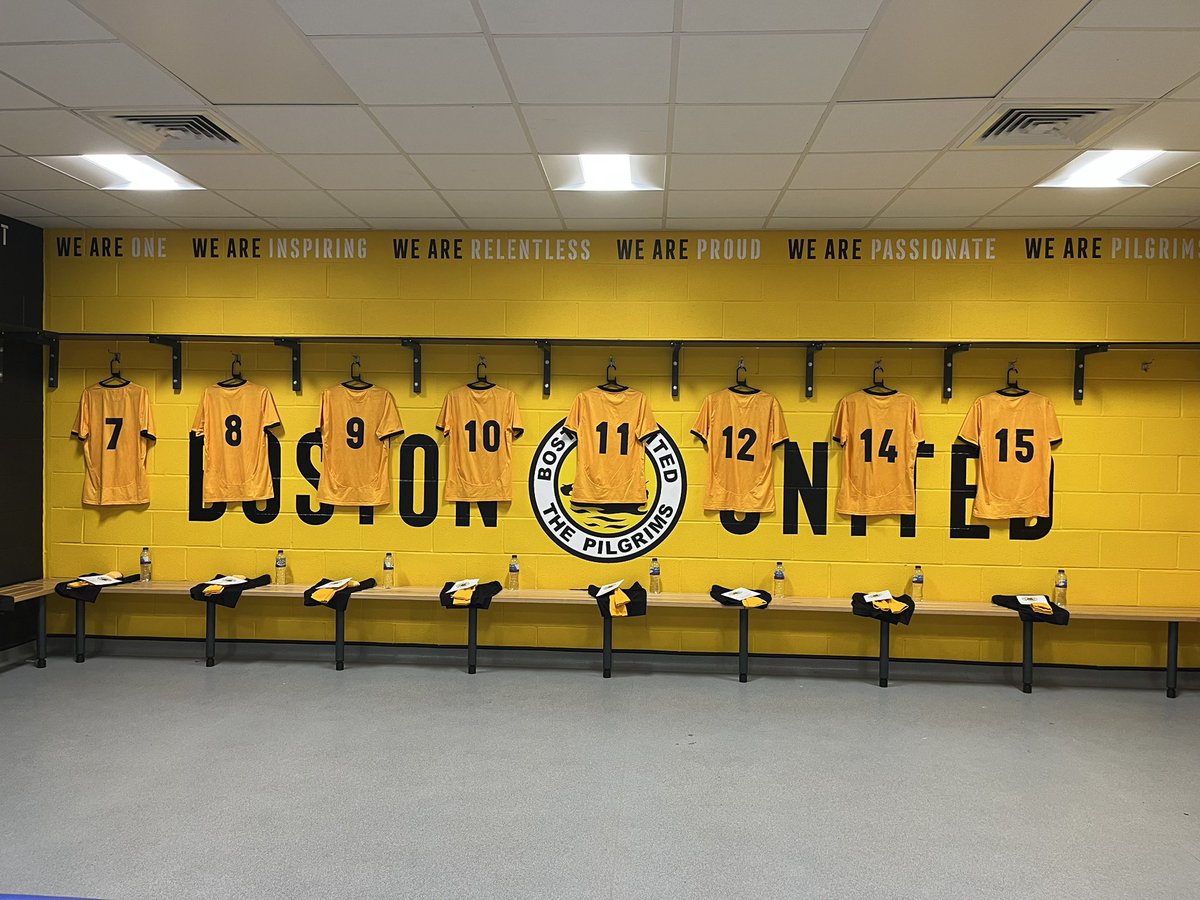 BostonUnitedWFC's tweet image. 🚨 𝗦𝗲𝗮𝘀𝗼𝗻 𝟮𝟱/𝟮𝟲 𝗦𝗾𝘂𝗮𝗱 🚨
The wait is over… it’s time to meet the Boston United Ladies who’ll be wearing the amber &amp;amp; black this season! 🟡⚫⚽

💪 New faces.
🔥 Familiar heroes.
❤️ One united team.

Stay tuned as we reveal the squad 👇 #BostonUnited #BUFC #UTP