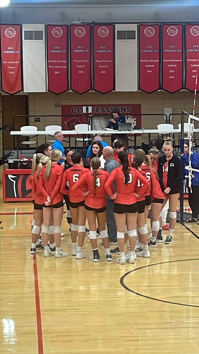 MAC Volleyball beats SWIC 3-0 to stay unbeaten!